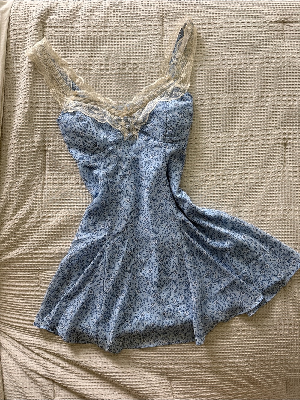 Abercrombie & Fitch Light Blue Floral Lace-Trim Dress